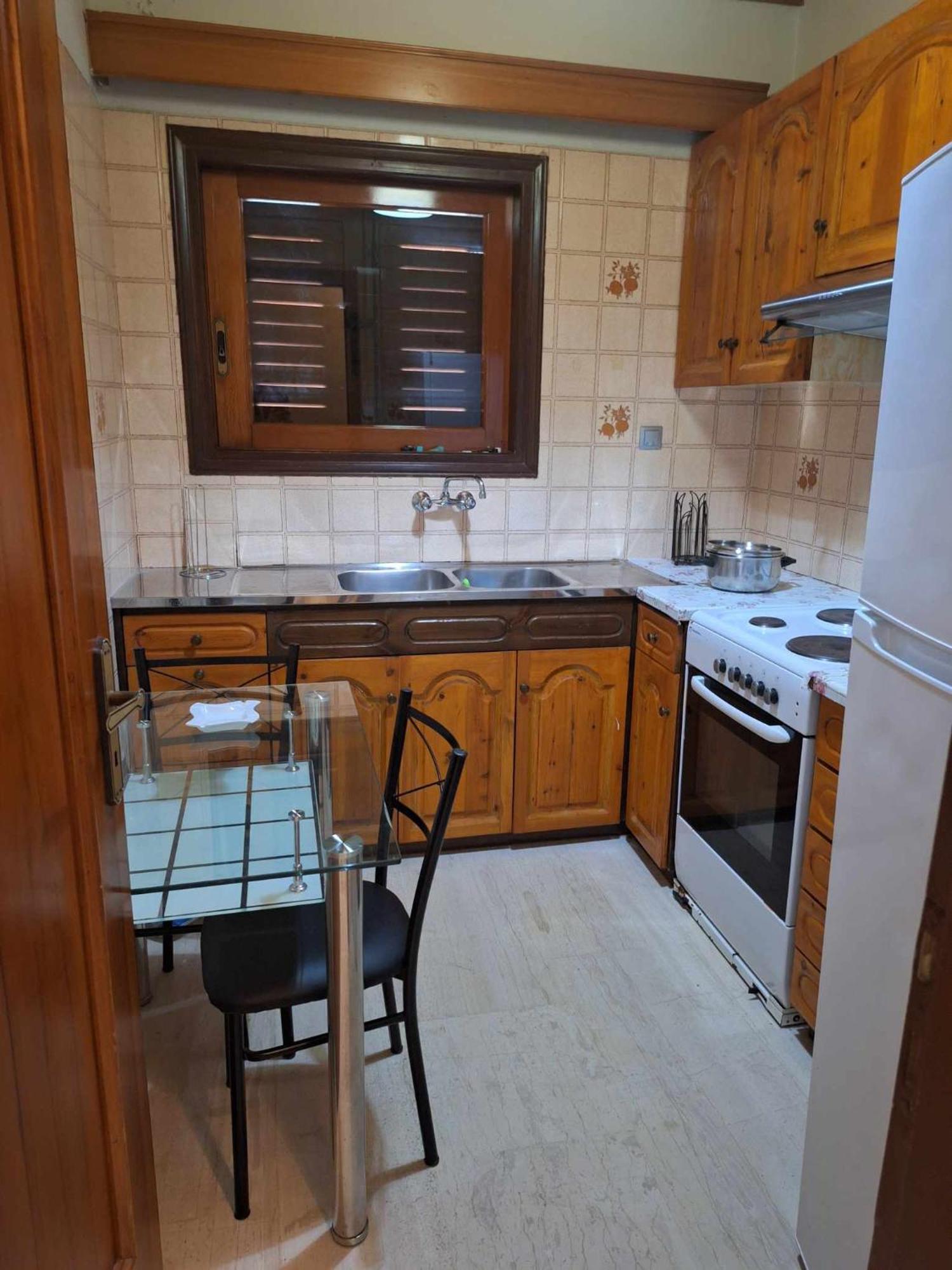 Petroupoli Apartments Атина Екстериор снимка
